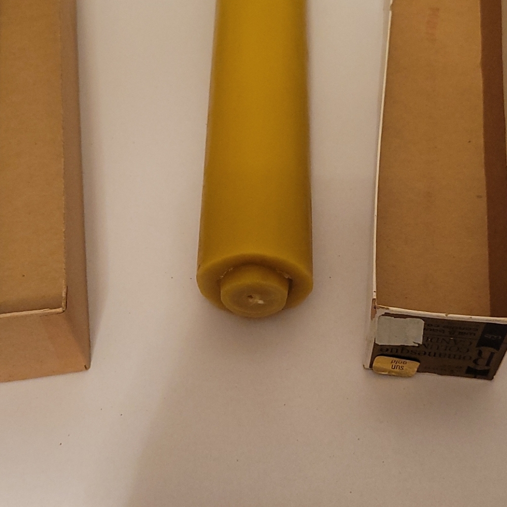 Romanesque Column Candle - Picture 2 of 3